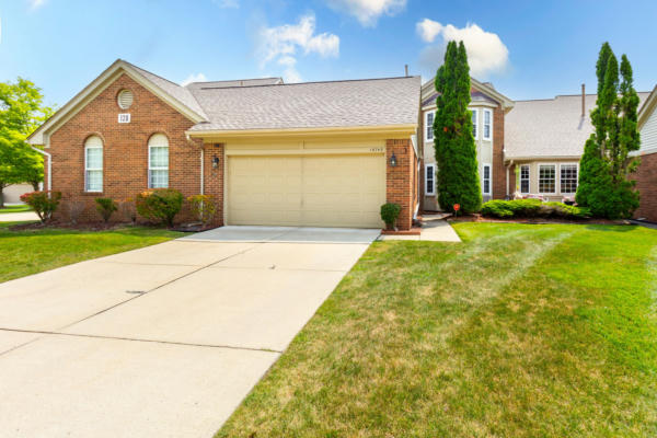 15743 GOLFVIEW DR, RIVERVIEW, MI 48193 - Image 1