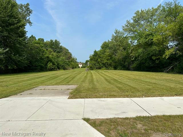 43517 MOUND RD, STERLING HEIGHTS, MI 48314, photo 1 of 2