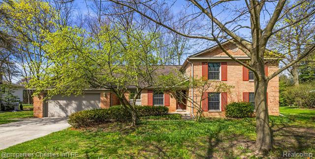 7408 CATHEDRAL DR, BLOOMFIELD HILLS, MI 48301 - Image 1