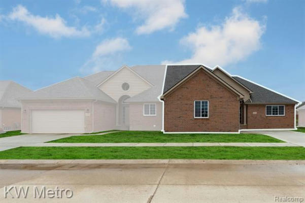 49678 MANISTEE DR, CHESTERFIELD, MI 48047 - Image 1
