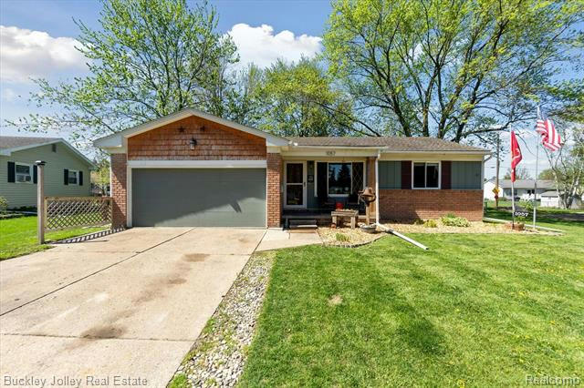 1057 BRAEVIEW DR, HOWELL, MI 48843, photo 1 of 35