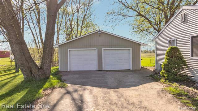 8120 DUFFIELD RD, GAINES, MI 48436, photo 5 of 47