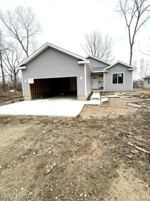 13320 STRONG BLVD, SOUTH ROCKWOOD, MI 48179 - Image 1