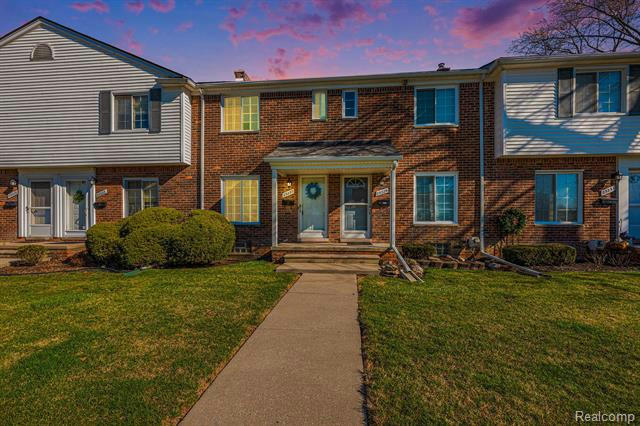 23227 EDSEL FORD CT, ST. CLAIR SHORES, MI 48080, photo 1 of 15
