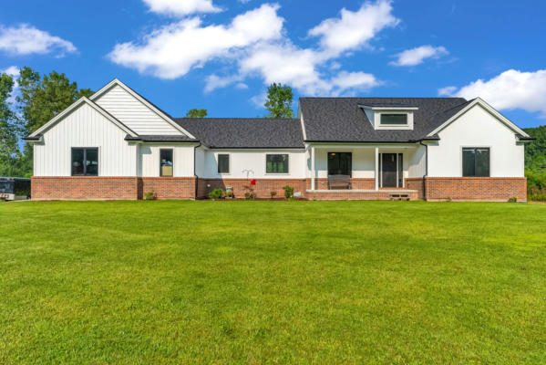 7581 JORDAN RD, BROCKWAY, MI 48097 - Image 1