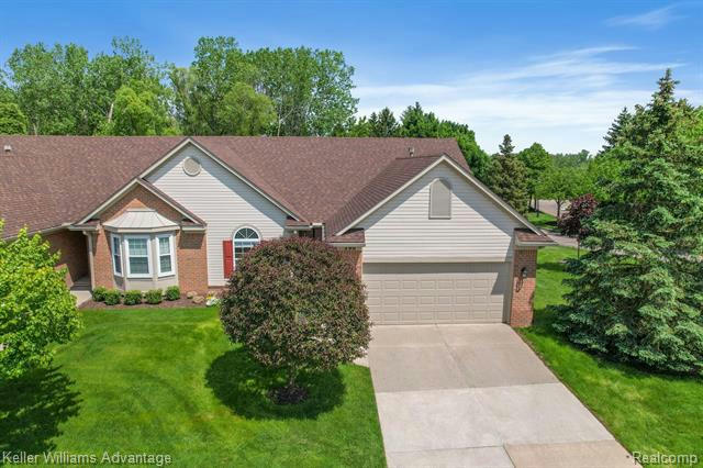 390 MULBERRY DR, COMMERCE TWP, MI 48390, photo 1 of 48
