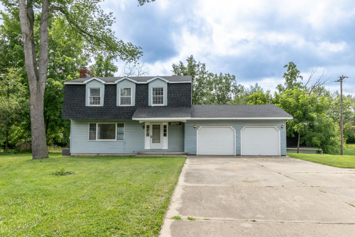 18224 BRENTWOOD ST, LIVONIA, MI 48152, photo 1 of 27