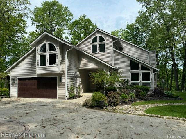 5234 KING RD, HOWELL, MI 48843, photo 1 of 21