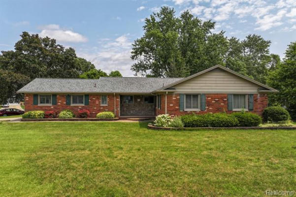 4395 OLD CARRIAGE RD, FLINT, MI 48507 - Image 1