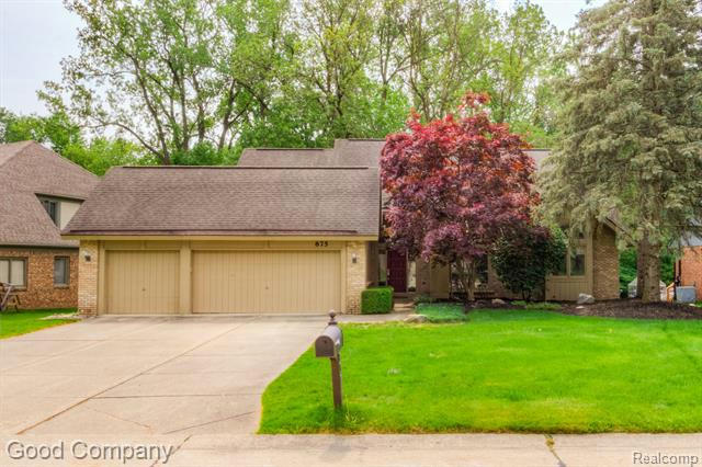 875 RIVER BEND DR, ROCHESTER HILLS, MI 48307, photo 1 of 59