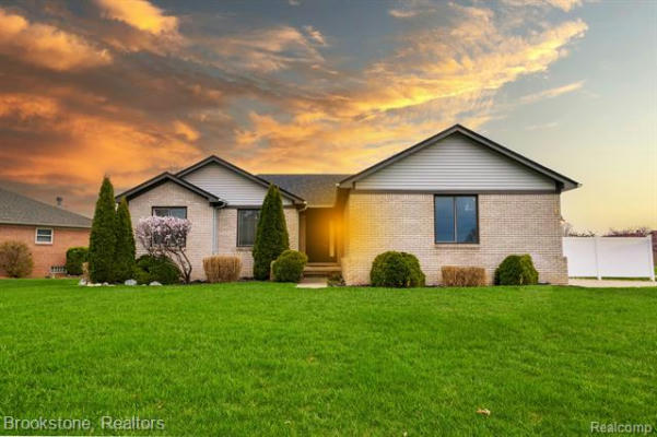 52548 ROBINS NEST DR, CHESTERFIELD, MI 48047 - Image 1