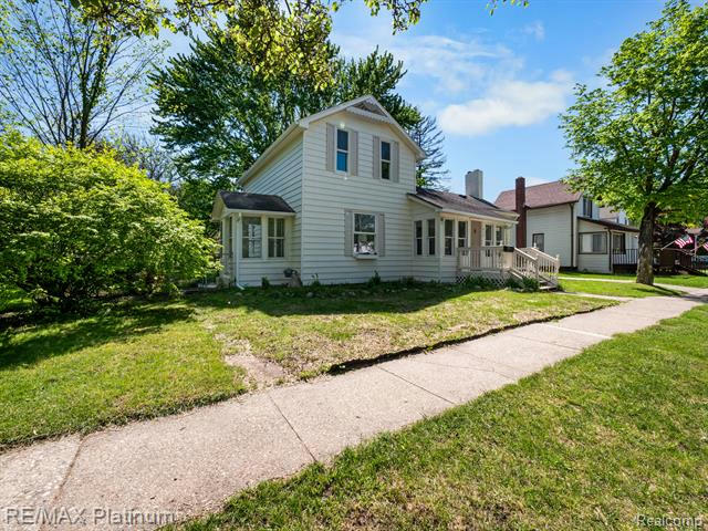 415 E SIBLEY ST, HOWELL, MI 48843, photo 1 of 26