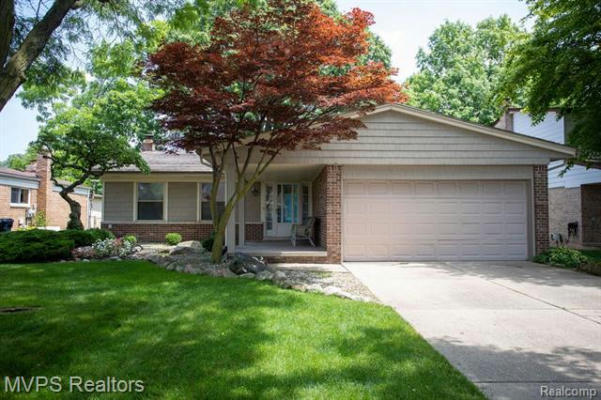 35680 SAXONY DR, STERLING HEIGHTS, MI 48310 - Image 1