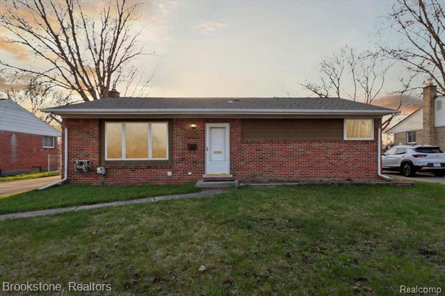 43400 DONLEY DR, STERLING HEIGHTS, MI 48314, photo 1 of 41