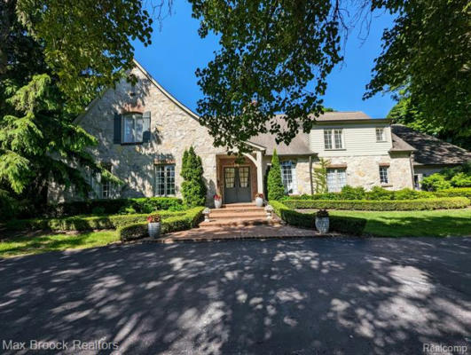 1395 COUNTRY CLUB RD, BLOOMFIELD HILLS, MI 48304 - Image 1